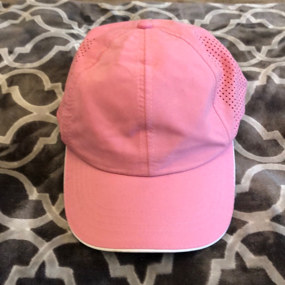 Fahrenheit women’s cap